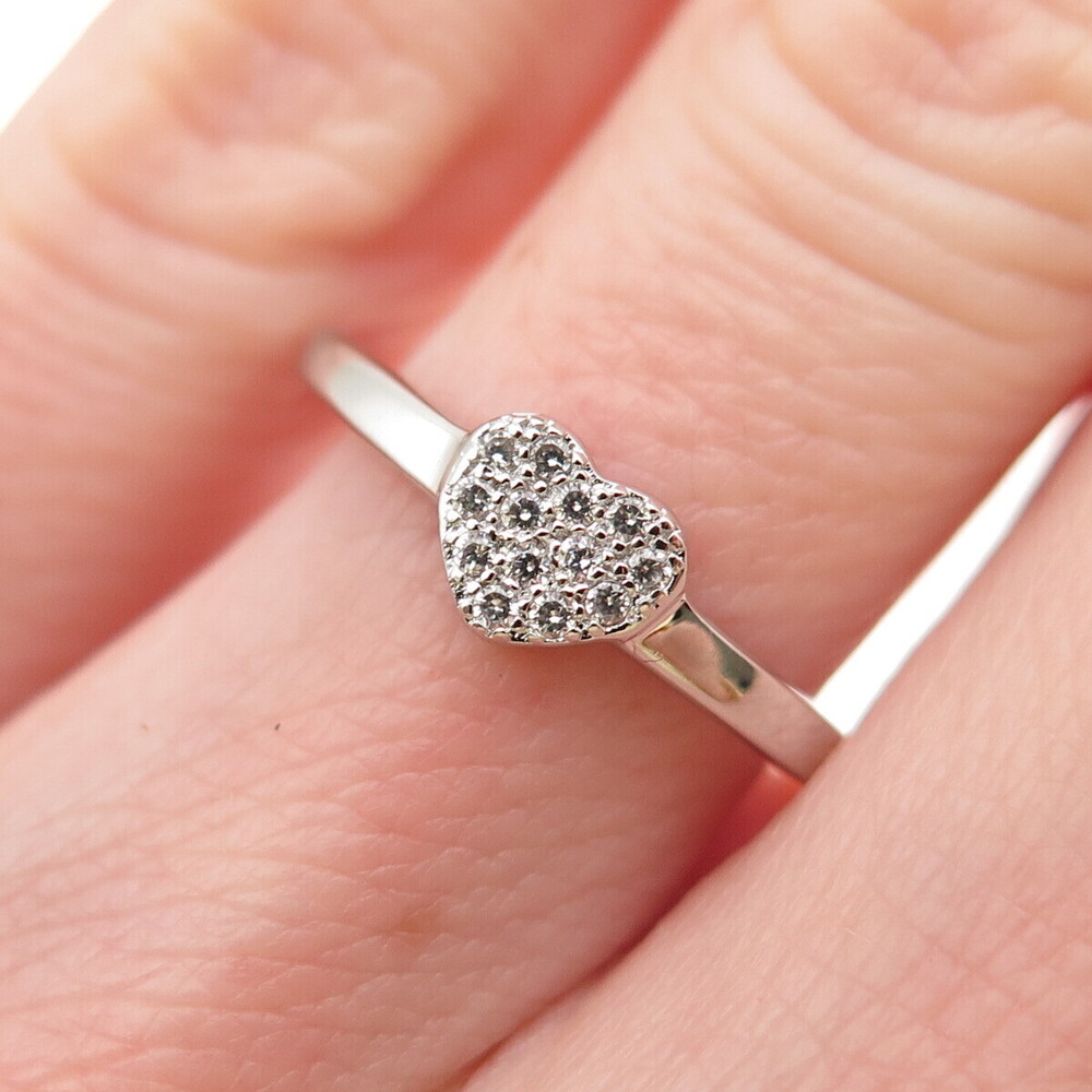 925 Sterling Silver Round-Cut C Z Heart Ring Size 6.25